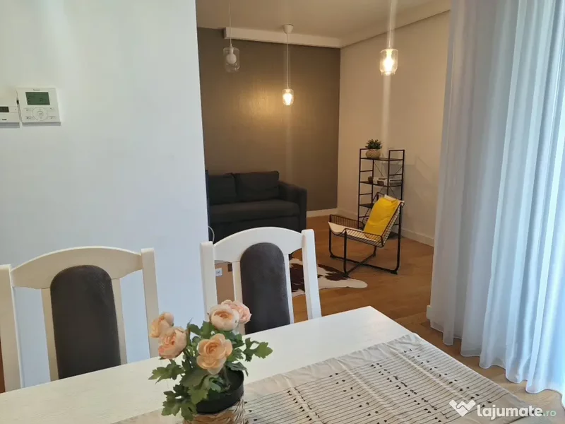 Unirii Ap 2 camere de inchiriat